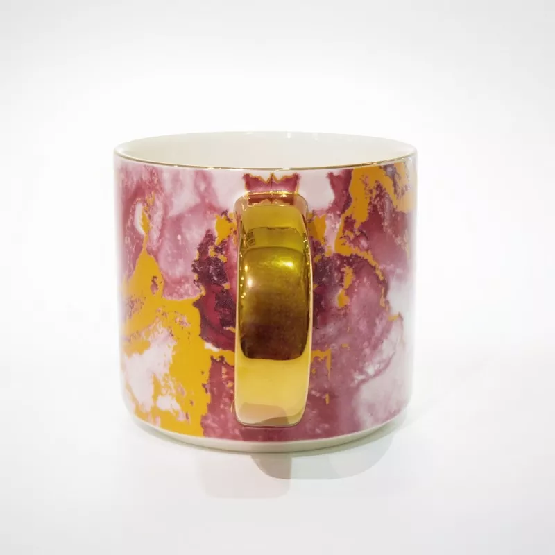 Elegante keramische mok met marmerpatroon