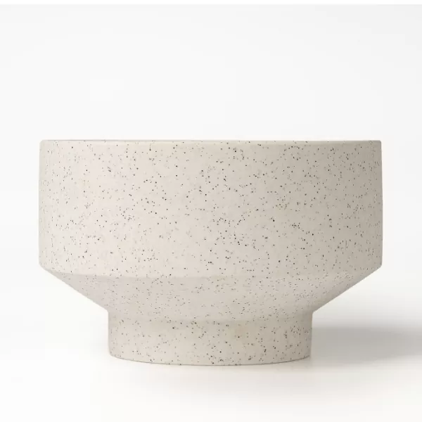 Wabi-sabi-stijl geometrische keramische kandelaars